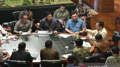 Edukasi Masyarakat Tentang Karhutla oleh Prajurit TNI