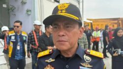 Optimalisasi Pusat Logistik Berikat untuk Menekan Dwelling Time di Jakarta Optimalisasi Pusat Logistik Berikat untuk Menekan Dwelling Time di Jakarta