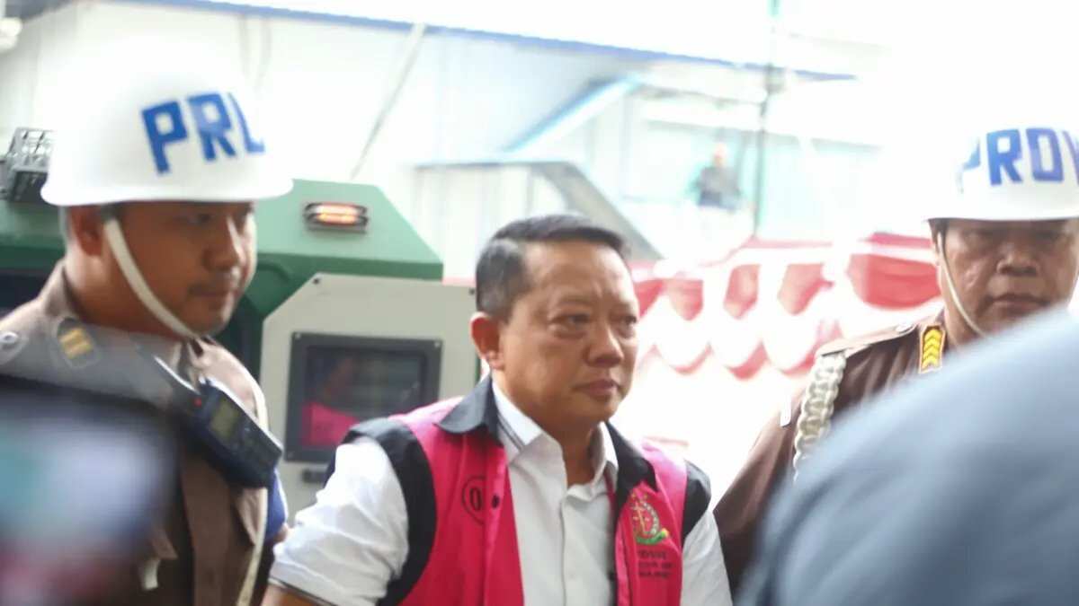Dugaan Tindak Pidana Pencucian Uang dengan Aliran Dana Rp 40 Miliar Dugaan Tindak Pidana Pencucian Uang dengan Aliran Dana Rp 40 Miliar