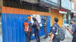 Tindakan Penertiban Aset Ruko Ilegal oleh PT KAI Daop 8 Surabaya
