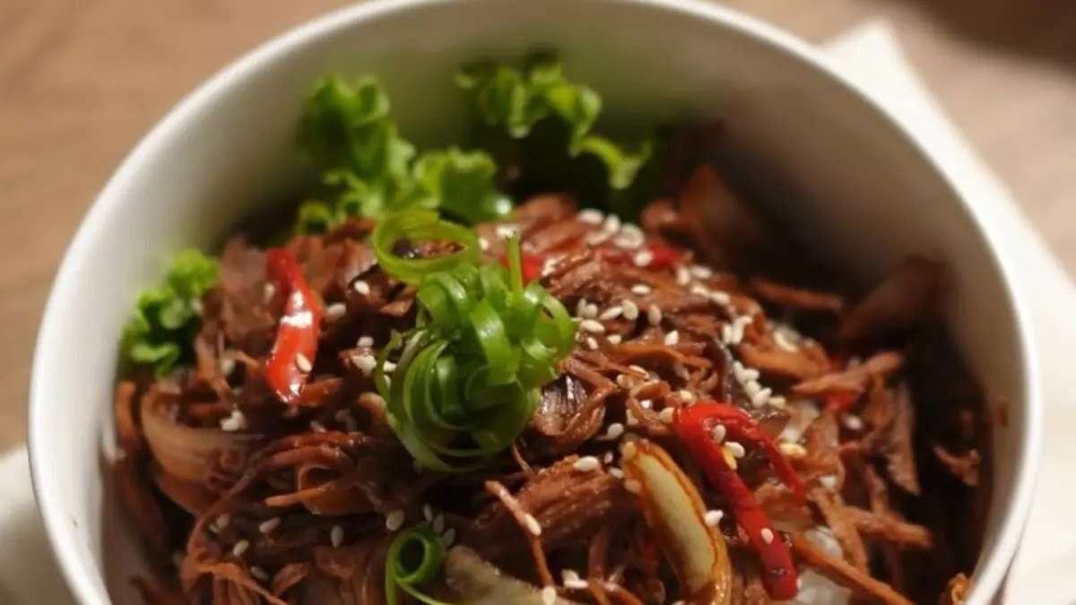 Menyiapkan Ayam Suwir Teriyaki yang Praktis dan Lezat