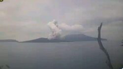 Kewaspadaan Masyarakat Terkait Erupsi Gunung Anak Krakatau
