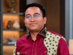Hendriyanto Attan Menerima Gelar Kanjar Raden Haryo dari Keraton Surakarta