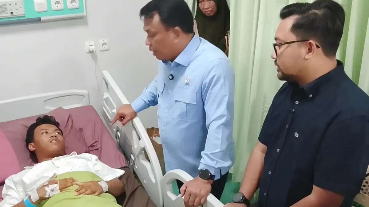 Pecat Kepala SPPG Begadung II Nganjuk karena Keracunan Makanan