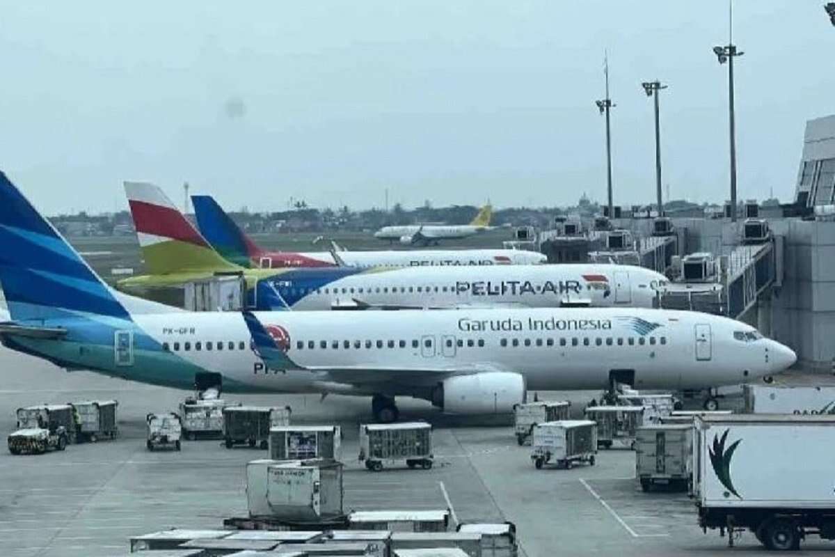 Aktivitas Penerbangan Kembali Normal Setelah Abu Vulkanis Reda