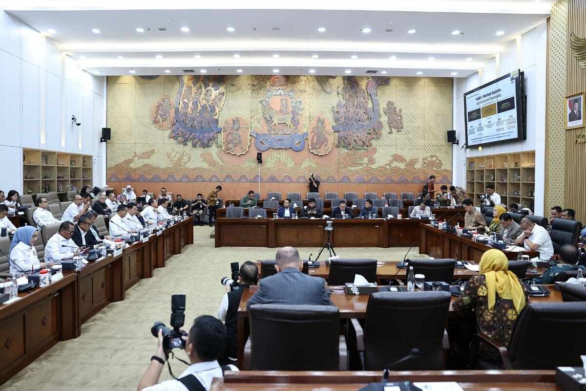 Menggali Peran Kadin dalam Kebijakan Pemerintah