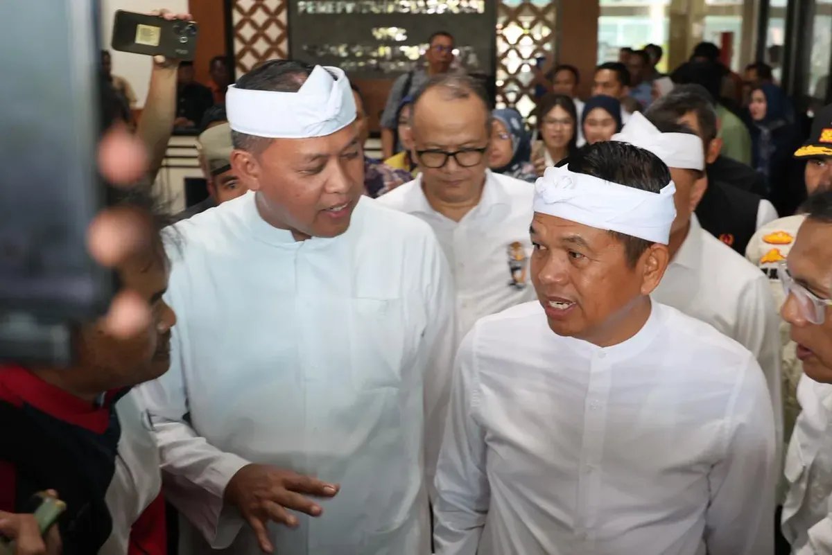 Kegiatan Olahraga Rakyat di Kalimalang Menyambut Piala Gubernur