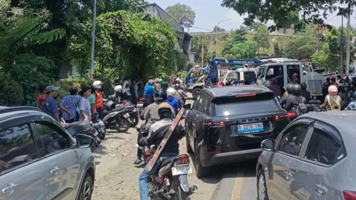 Kemacetan Prolong dalam Insiden Evakuasi Elf di Depok