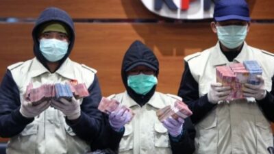 Penangkapan Massal di Jabodetabek: KPK Gerebek Pejabat Tinggi