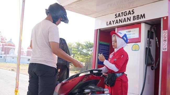 Mengatasi Antrean BBM di Makassar dengan Penambahan SPBU
