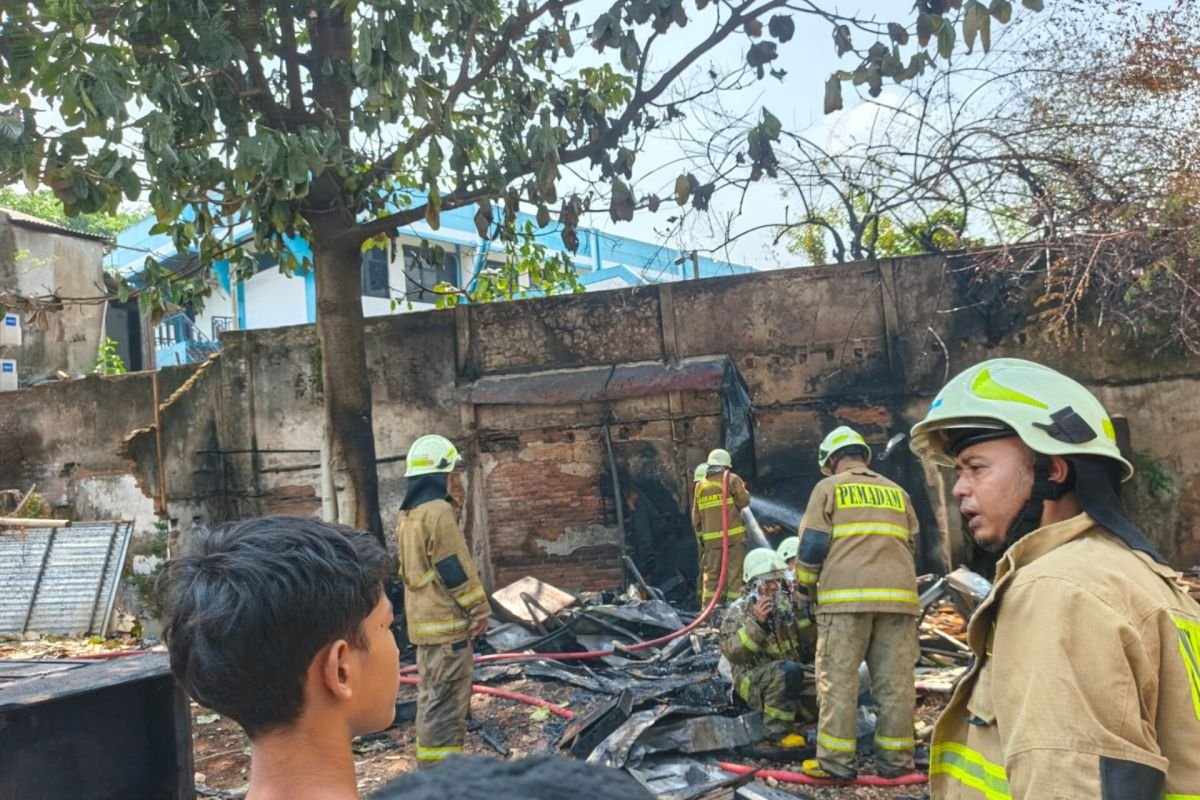 Kebakaran di Tebet: Kerugian Ditaksir Rp80 Juta