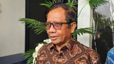Mahfud MD Mendesak Mundurnya Nusron Wahid dari Posisi Menteri ATR/BPN