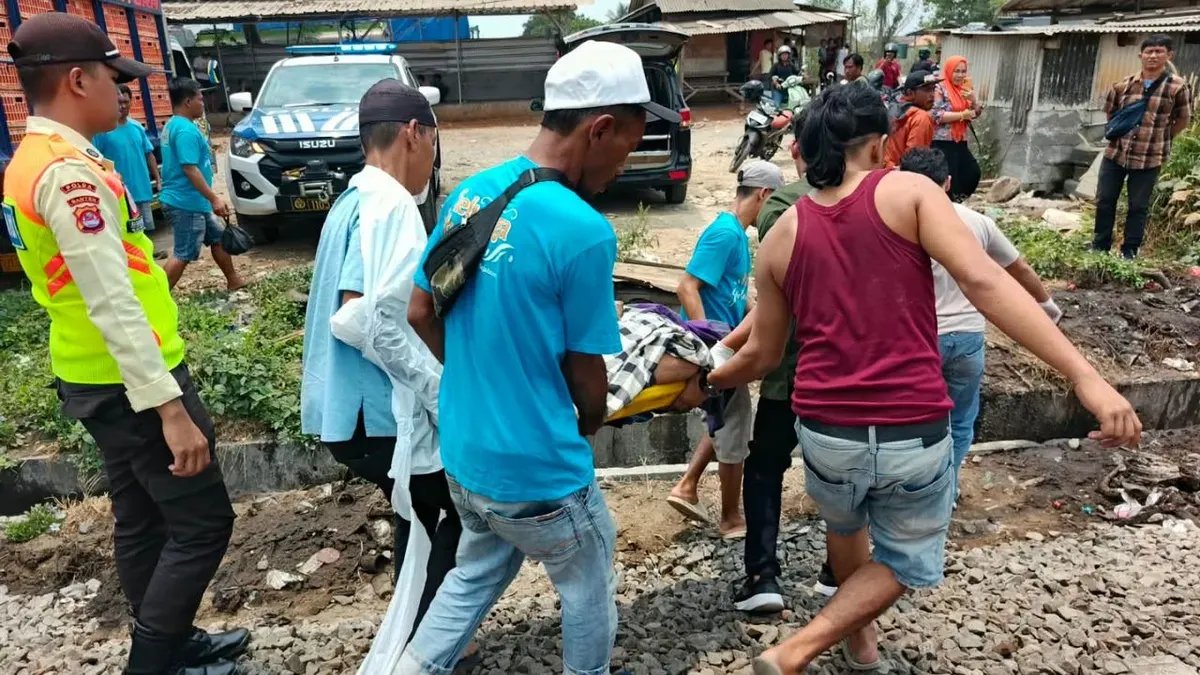 Kecelakaan Tragis di Perlintasan Kereta Api Serang