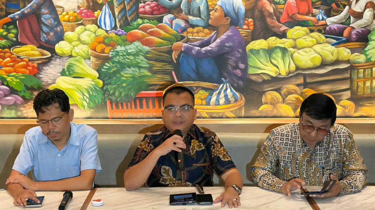 Pelanggaran Administratif Gibran: Sorotan Denny Indrayana