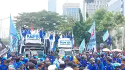 Kontroversi Komunikasi Dalam Aksi Buruh dan Mahasiswa