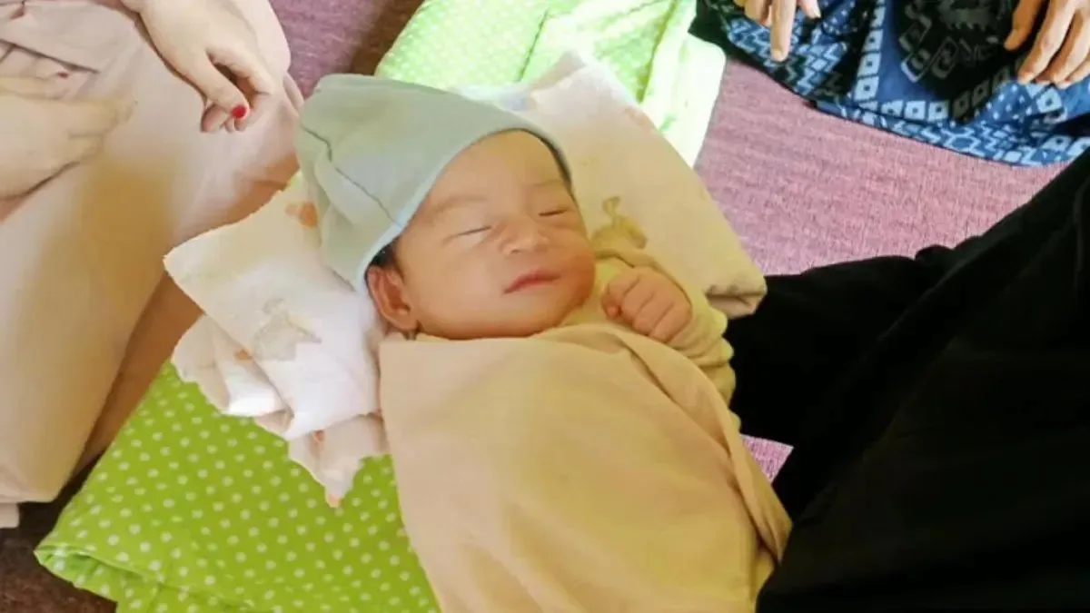 Penemuan Bayi Laki-laki Hidup di Tajurhalang: Fakta dan Tindakan Polisi