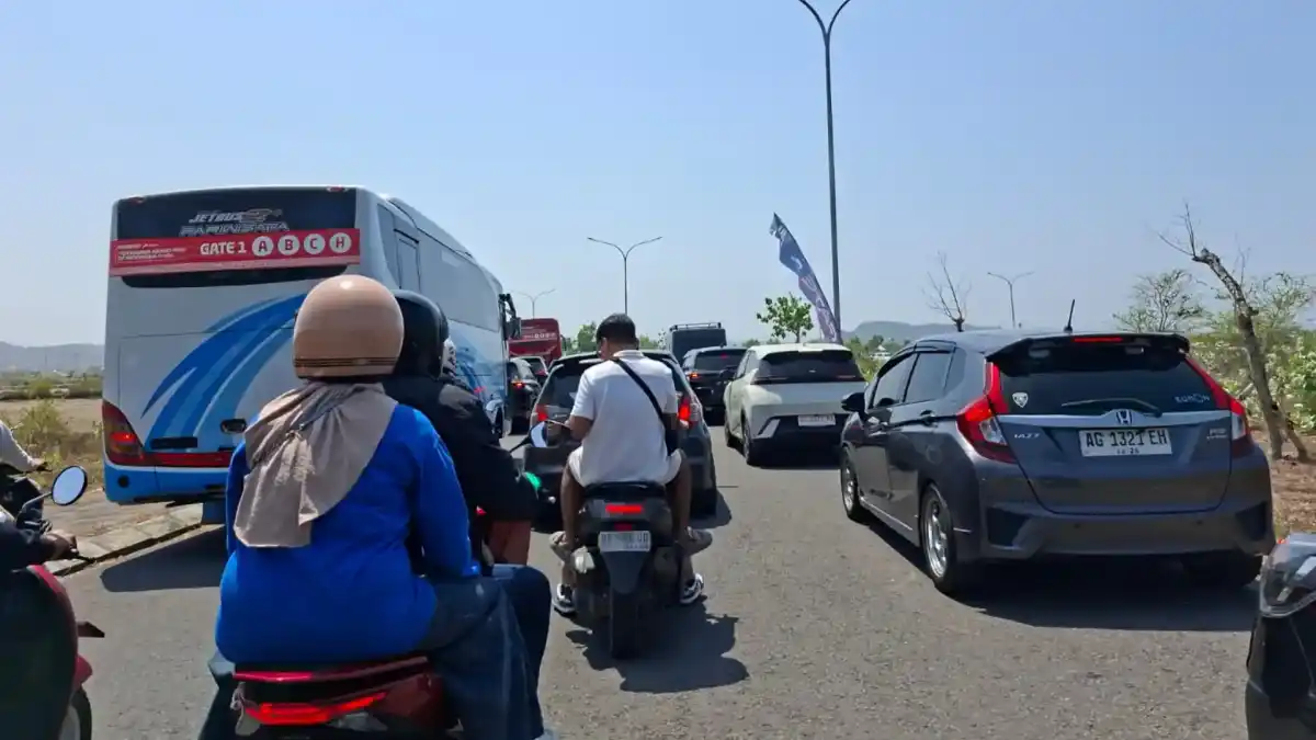 Hari Ketiga MotoGP Mandalika, Ribuan Penonton Mulai Memadati Kawasan Sirkuit