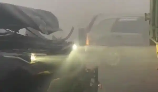Kabut Asap Karhutla Batasi Jarak Pandang, Tiga SUV Tabrakan di Barito Kuala