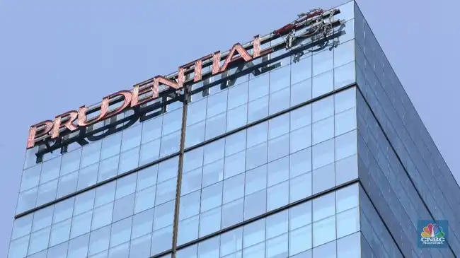 Minat Nasabah Kaya Bergeser ke Asuransi Dolar di Tengah Fluktuasi Rupiah