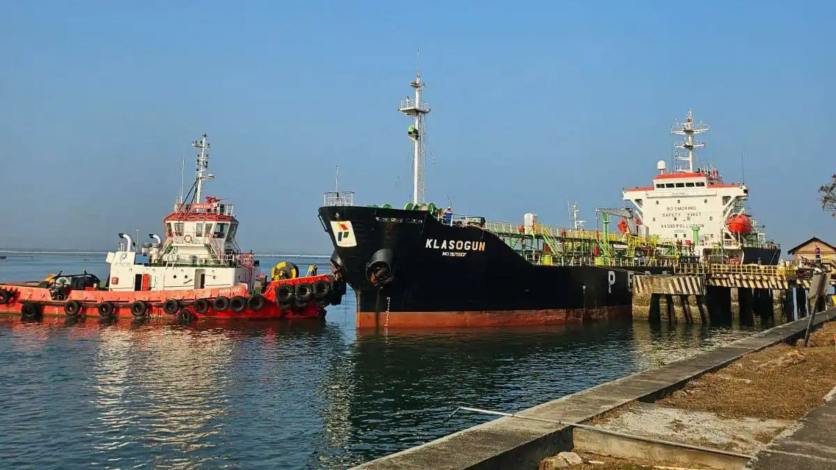 Antrean BBM di Bali Masih Terjadi Saat Stok SPBU Berangsur Normal