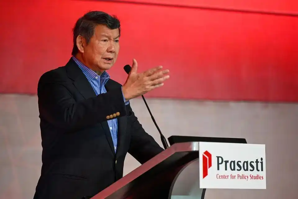 Hashim Jelaskan Skema Ponsel dan Rekening Digital untuk Penyaluran Bansos
