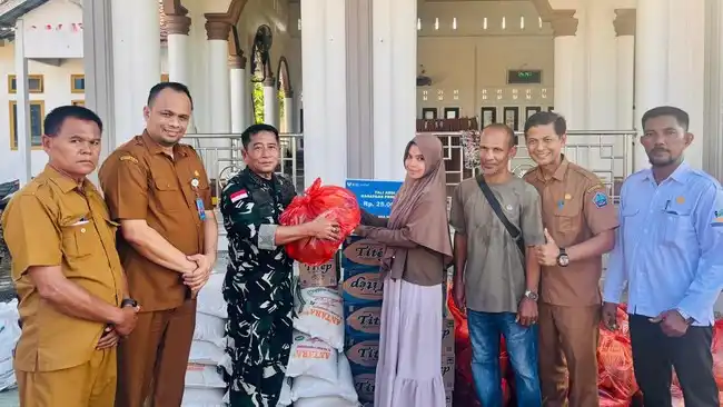 Bantuan Kebutuhan Pokok untuk 31 Keluarga Terdampak Banjir di Pidie Jaya